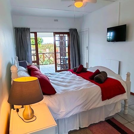 Aviators Paradise Guest House มอสเซิลเบย์ ภายนอก รูปภาพ