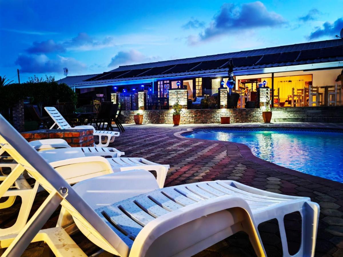Aviators Paradise Guest House มอสเซิลเบย์ ภายนอก รูปภาพ