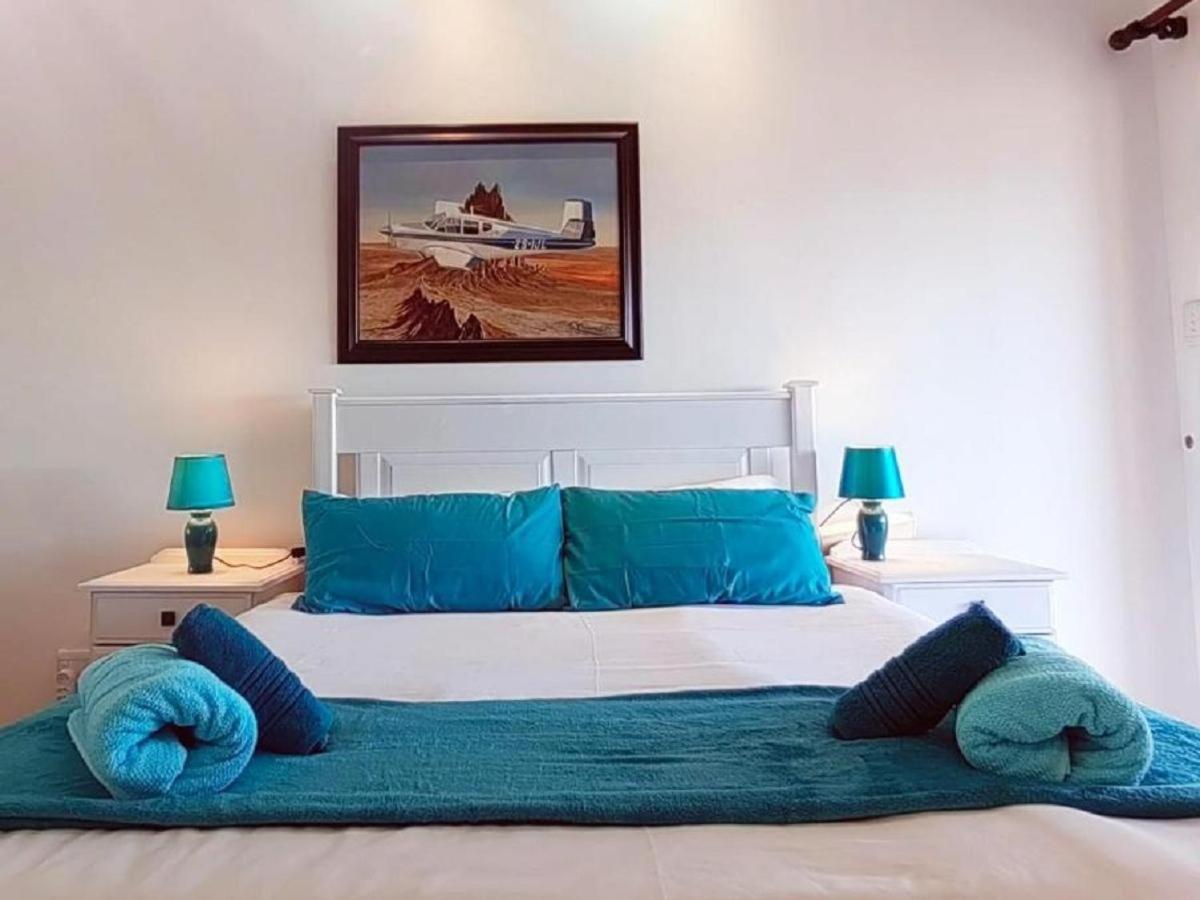 Aviators Paradise Guest House มอสเซิลเบย์ ภายนอก รูปภาพ