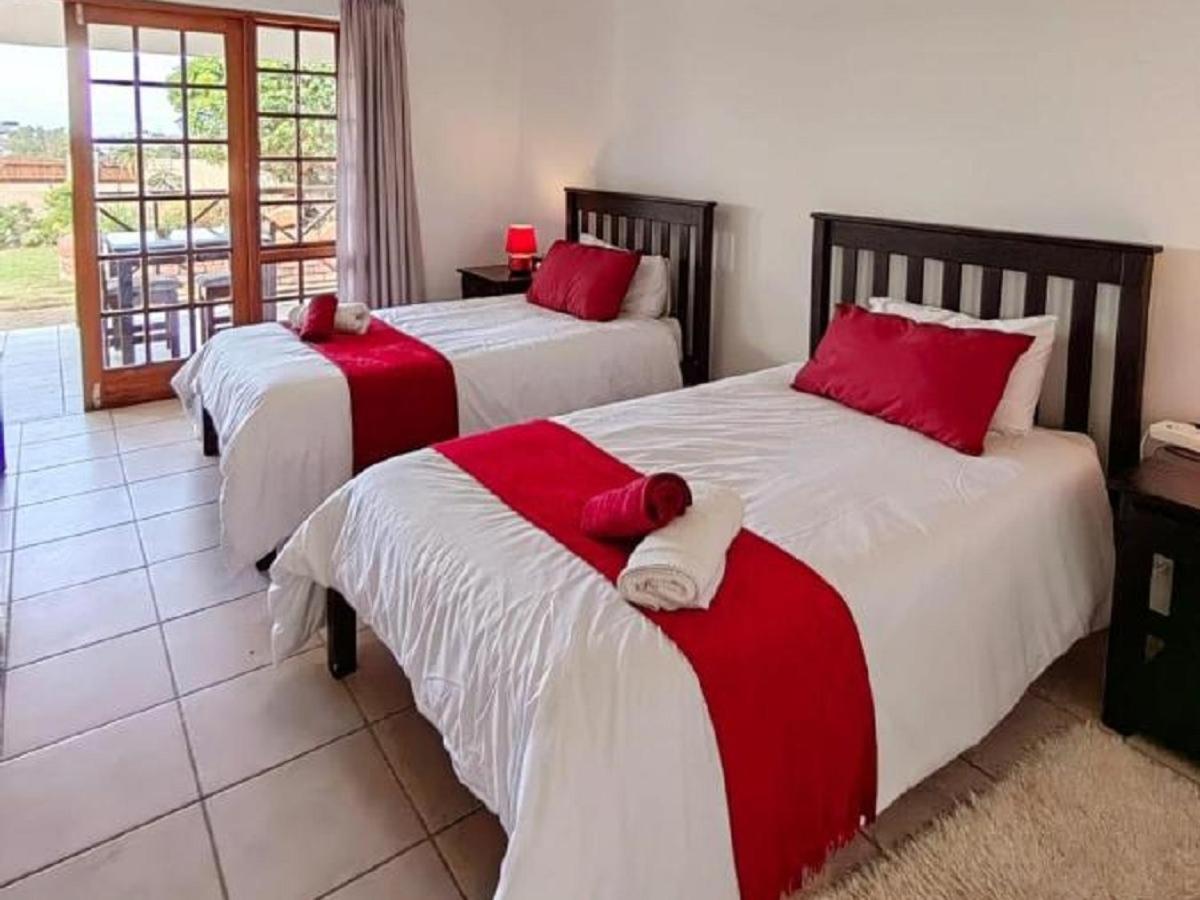 Aviators Paradise Guest House มอสเซิลเบย์ ภายนอก รูปภาพ